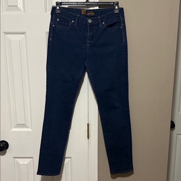 Kut from the Kloth Denim - 👖 **KUT from the Kloth Women’s Size 6 TLI Cut Jeans – Dark Wash** 👖